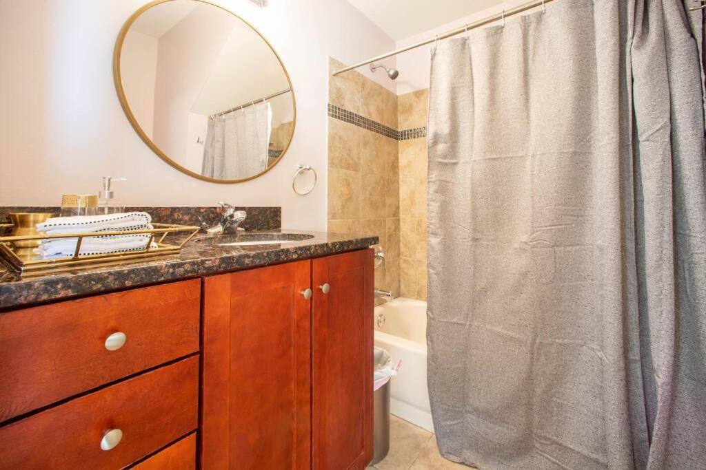 Apartament Getaway In The Heart Of Pilsen Chicago Zewnętrze zdjęcie